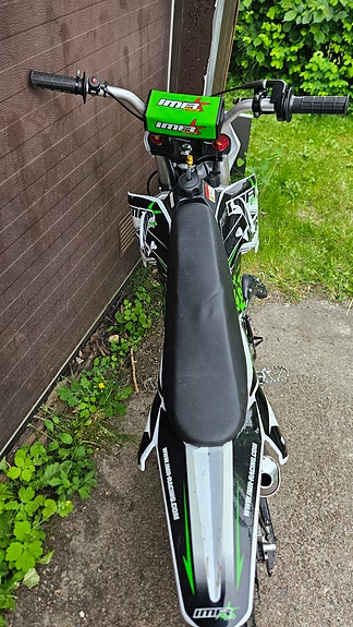 2023, 8 000 kr 3 of 4