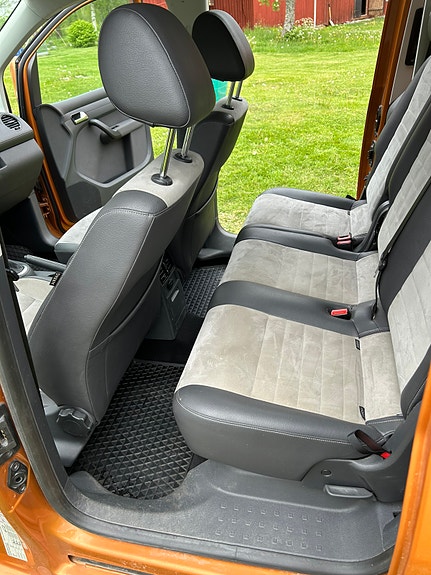Volkswagen Caddy 8 of 8