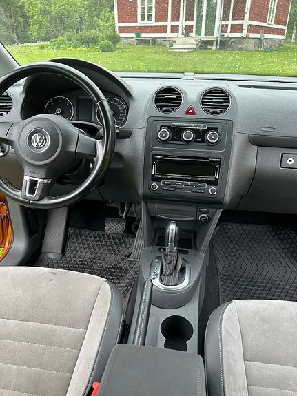 Volkswagen Caddy 6 of 8
