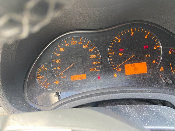 Toyota Avensis 8 of 9