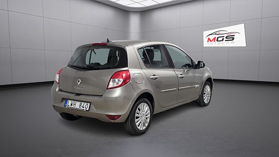 Renault Clio 4 of 5