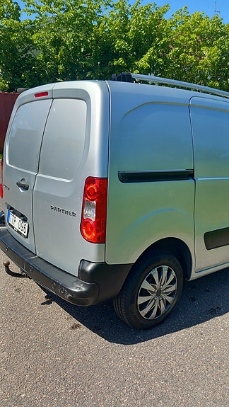 Peugeot Partner 3 of 5