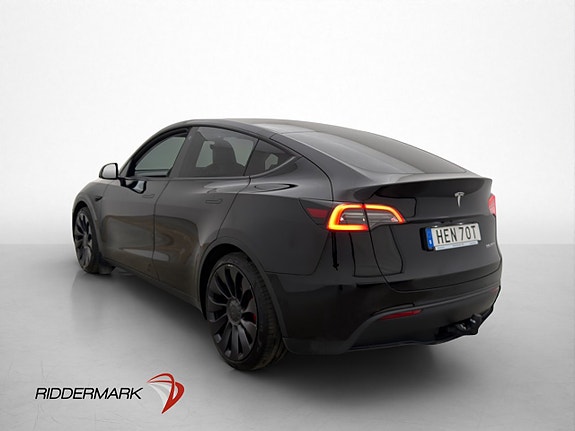 Tesla Model Y 6 of 26