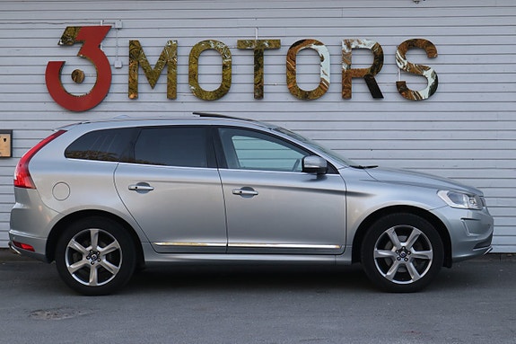Volvo XC60 4 of 5