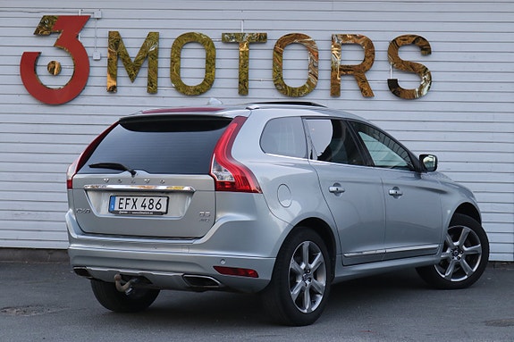 Volvo XC60 5 of 5