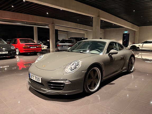 Porsche 911 Carrera S