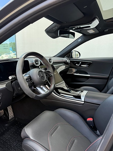 Mercedes-Benz AMG GT Black Series 2 of 5