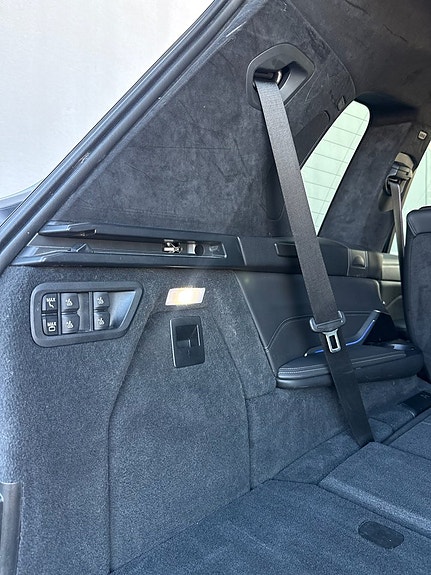 BMW X7 22 of 30