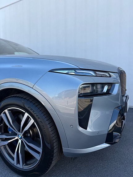 BMW X7 10 of 30