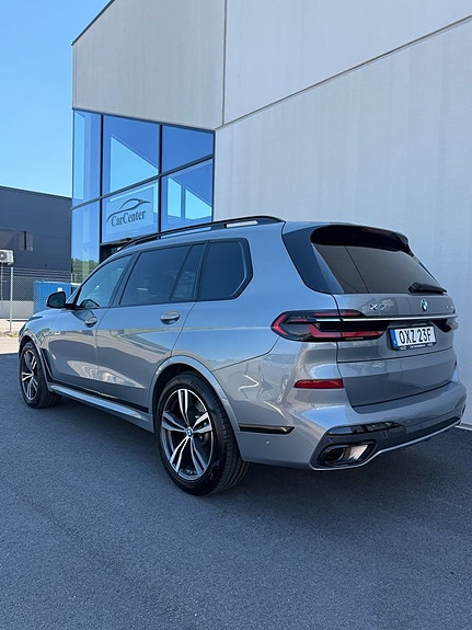 BMW X7 5 of 5