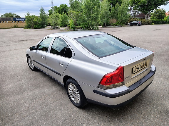 Volvo S60 5 of 5