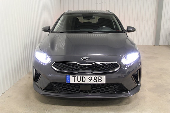 Kia Ceed 4 of 5