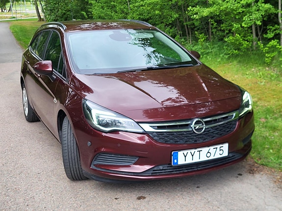 Opel Astra 14 of 17