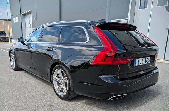 Volvo V90 5 of 5
