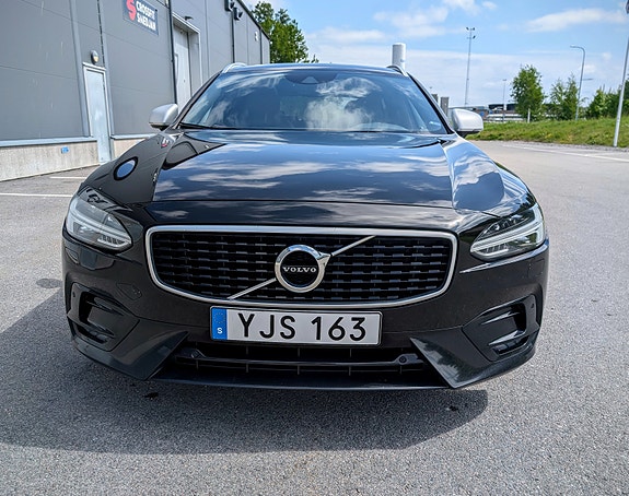 Volvo V90 3 of 5