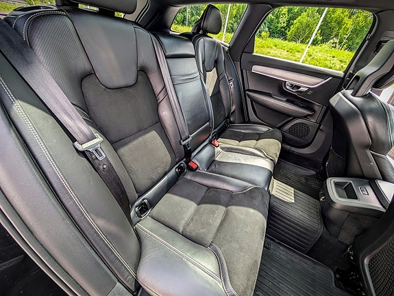 Volvo V90 14 of 16