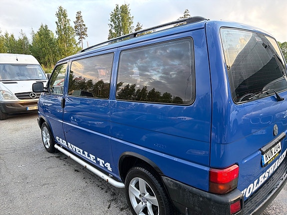 Volkswagen Caravelle 25 of 25