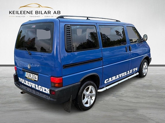 Volkswagen Caravelle 8 of 25