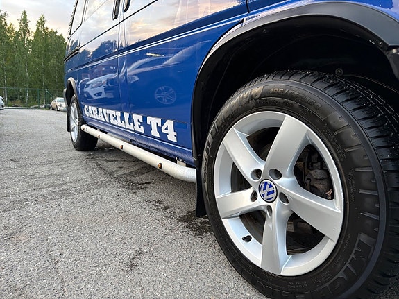 Volkswagen Caravelle 20 of 25