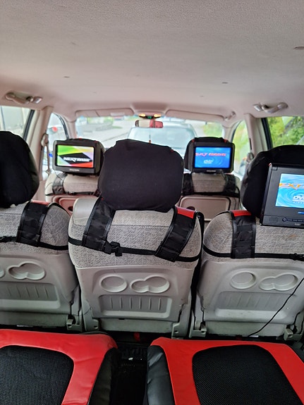 Hyundai Trajet 12 of 16