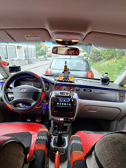 Hyundai Trajet 13 of 16