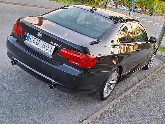 BMW 335i 5 of 17