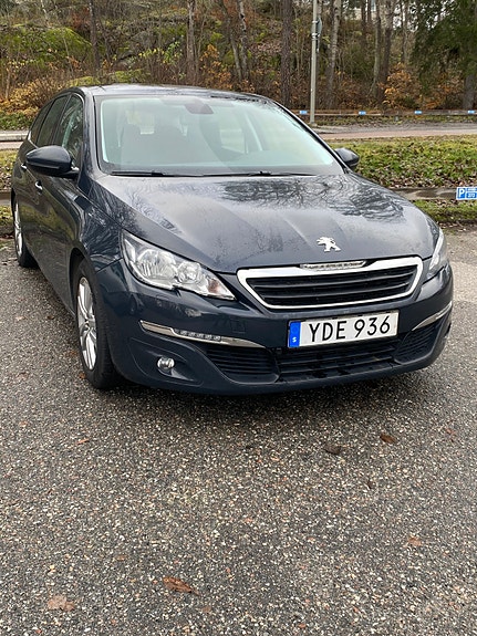 Peugeot 308 SW 18 of 20