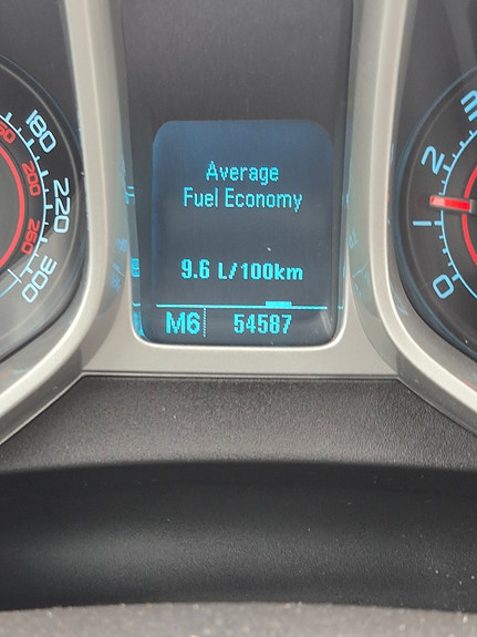 BMW 520d 4 of 5