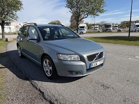 Volvo V50 6 of 14