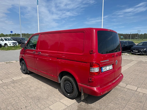 Volkswagen Transporter 2 of 5