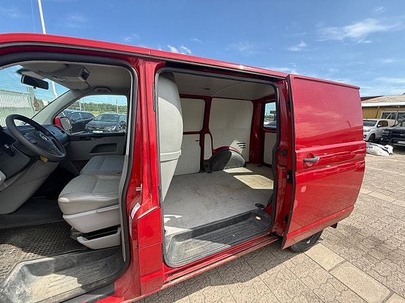 Volkswagen Transporter 9 of 11