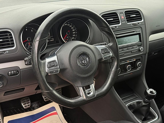 Volkswagen Golf VI 15 of 20