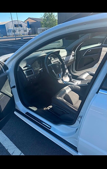 Volvo V70 5 of 5
