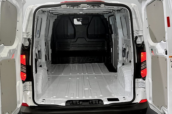 Ford Transit Custom 7 of 7