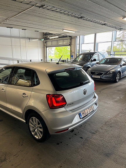 Volkswagen Polo 3 of 5