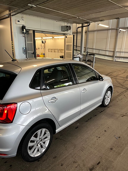 Volkswagen Polo 6 of 11