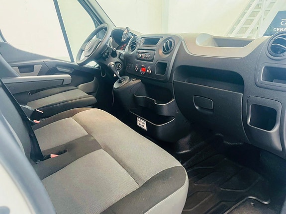 Renault Master 12 of 20