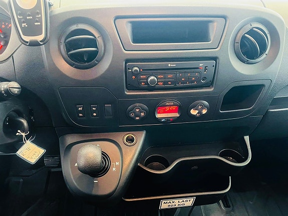 Renault Master 18 of 20