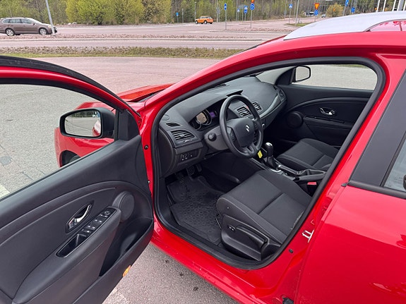 Renault Megane III 13 of 23