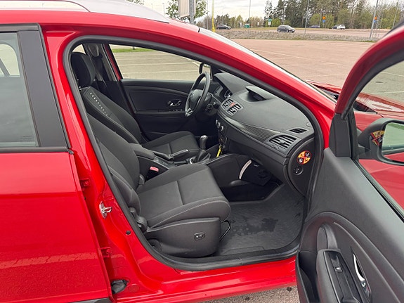 Renault Megane III 15 of 23