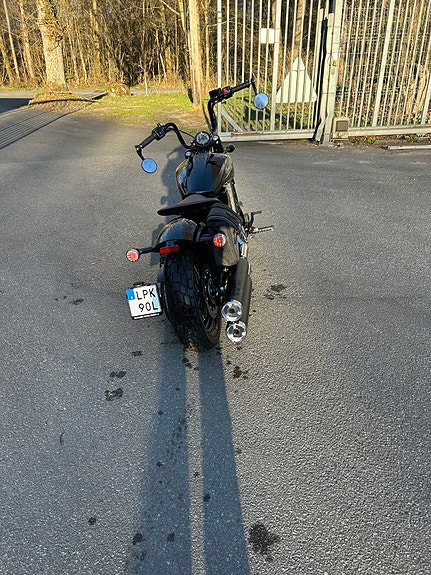 INDIAN SCOUT BOBBER TWENTY 2 of 7