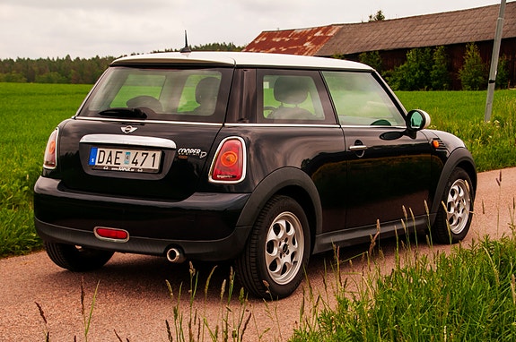 MINI Cooper 5 of 5