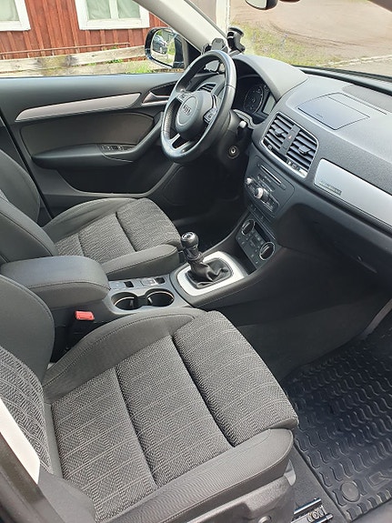 Audi Q3 9 of 11