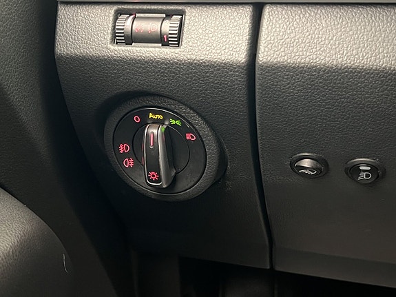 Volkswagen Amarok 15 of 29