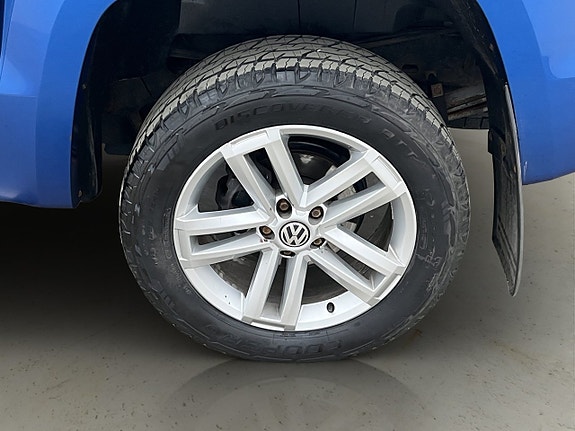 Volkswagen Amarok 27 of 29