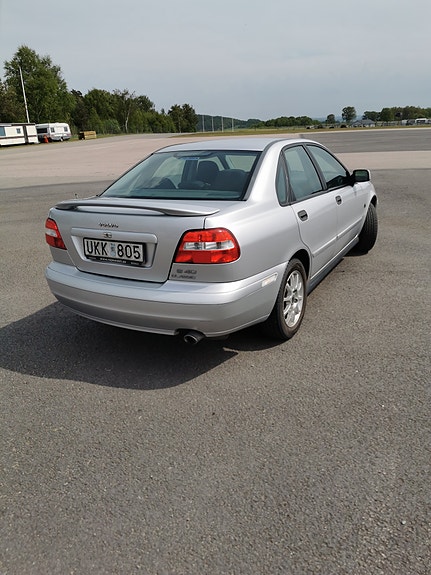 Volvo S40 3 of 5