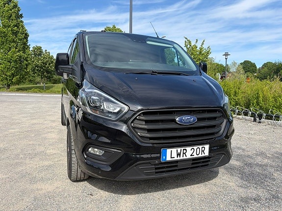 Ford Transit Custom 2 of 9