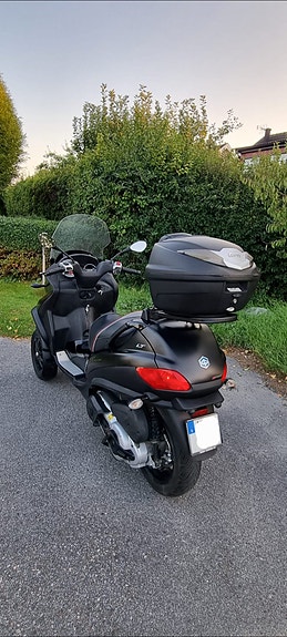 Piaggio MP3 500 3 of 5