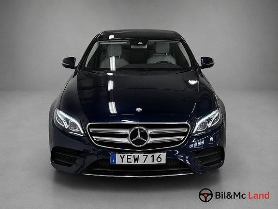 Mercedes-Benz E220 d 5 of 5