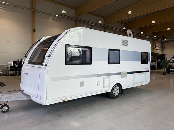 Adria Adora 502 UL / ALDE / Långbäddar / Fint skick / 1395kr/månad 4 of 5
